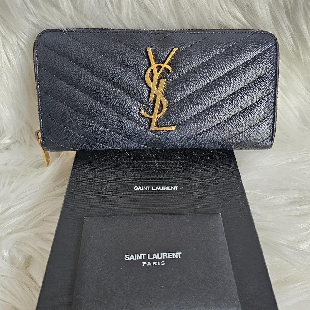 🖤 YSL Zippy 🖤